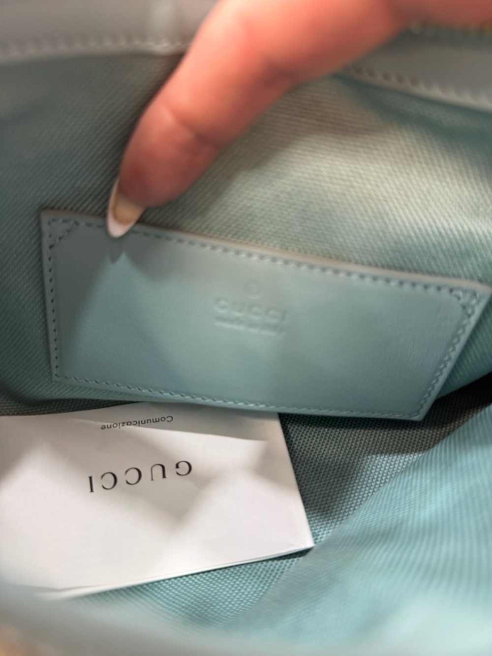 Gucci BNIB GG Emblem small shoulder bag - Picture 8 of 10